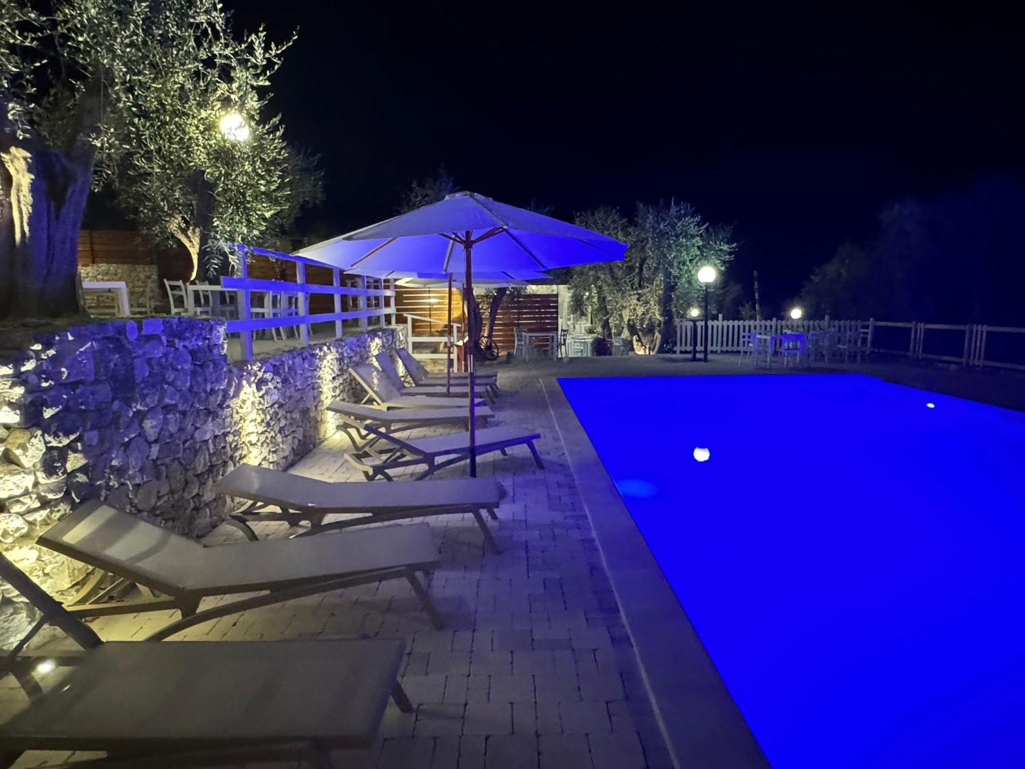Village Valle D'Oro Aparthotel Сан-Менайо Екстер'єр фото